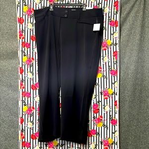 NWT! Sleek professional curvy black pant, women’s 20W